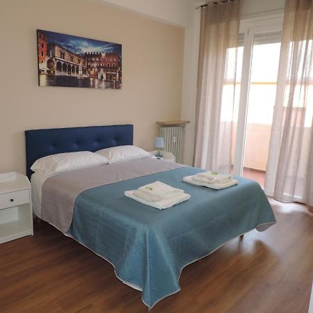 Sciesa Guest House Верона Екстер'єр фото
