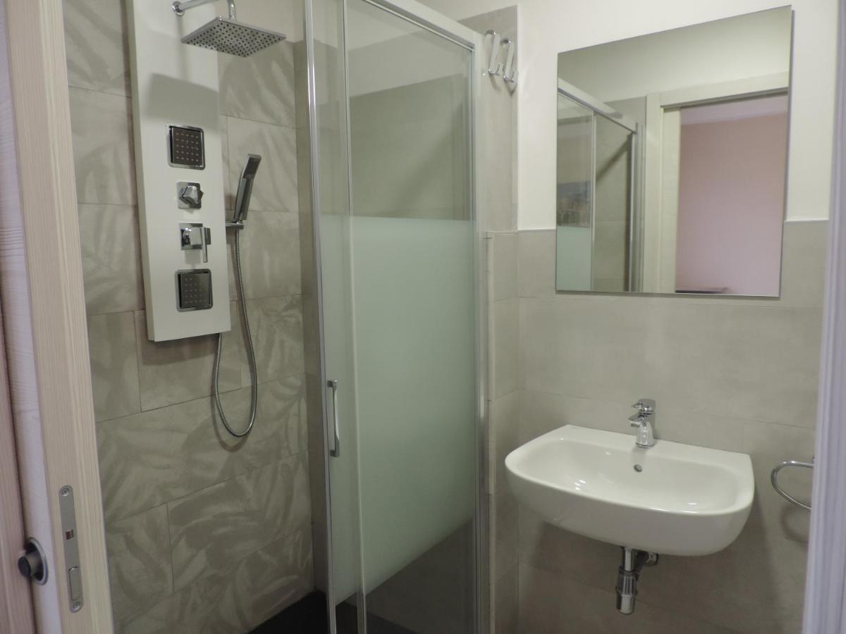 Sciesa Guest House Верона Екстер'єр фото