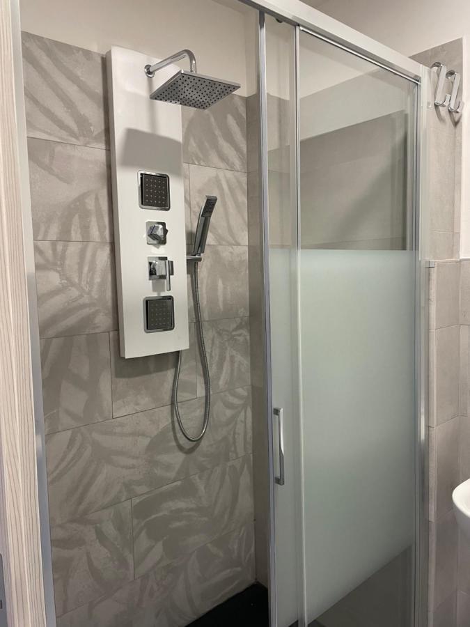 Sciesa Guest House Верона Екстер'єр фото