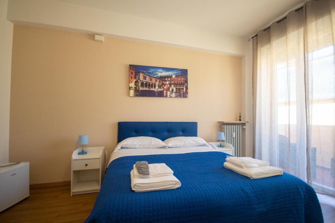 Sciesa Guest House Верона Екстер'єр фото